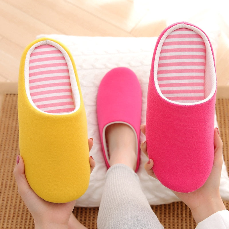 Chinelos Unissex de Algodão Macios para o Inverno  e de Uso Doméstico - Lavvig 